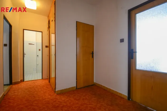 Prodej bytu 3+1, Pardubice - Ohrazenice, Marie Majerové, 74 m2