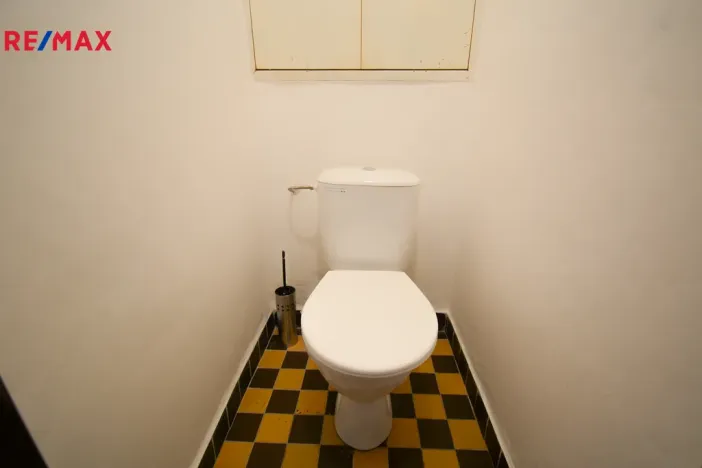 Prodej bytu 3+1, Pardubice - Ohrazenice, Marie Majerové, 74 m2