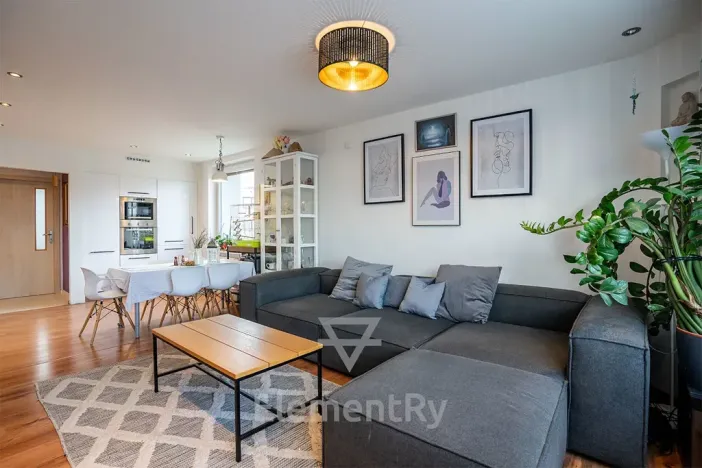 Prodej bytu 4+kk, Hradec Králové, Čajkovského, 65 m2