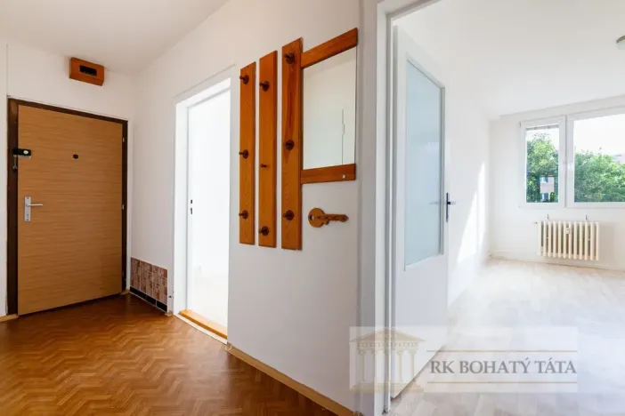 Prodej bytu 3+1, Praha - Černý Most, Trytova, 75 m2