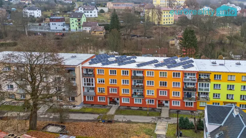 Prodej bytu 1+1, Luby, Tovární, 36 m2