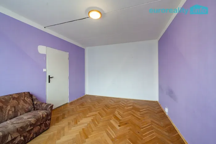 Prodej bytu 1+1, Luby, Tovární, 36 m2