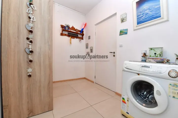 Pronájem bytu 2+kk, Praha - Velká Chuchle, Strakonická, 55 m2