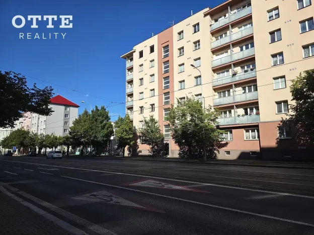 Pronájem bytu 1+1, Plzeň, Klatovská třída, 34 m2