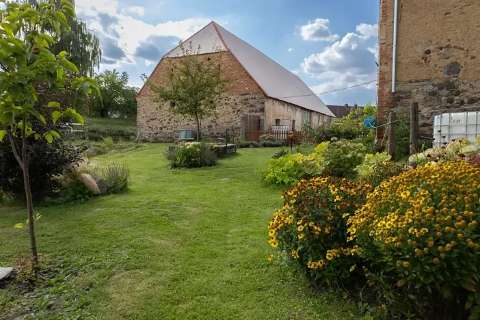 Prodej vícegeneračního domu, Bžany, 240 m2