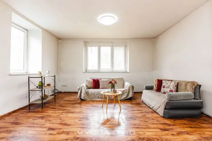 Prodej rodinného domu, Černov, 242 m2