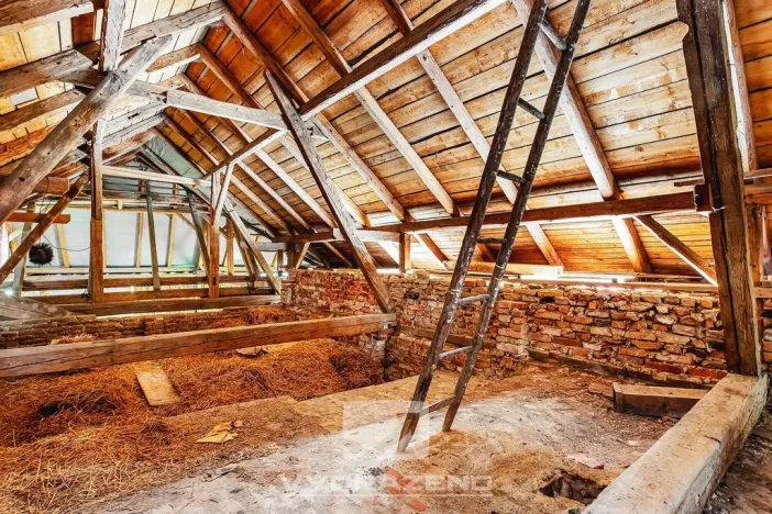 Prodej rodinného domu, Černov, 242 m2