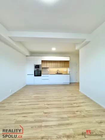 Pronájem bytu 1+kk, Opava - Kateřinky, Rolnická, 31 m2