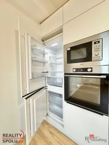 Pronájem bytu 1+kk, Opava - Kateřinky, Rolnická, 31 m2