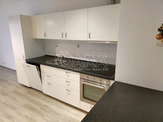 Pronájem bytu 1+kk, Praha - Letňany, Kadečkové, 38 m2
