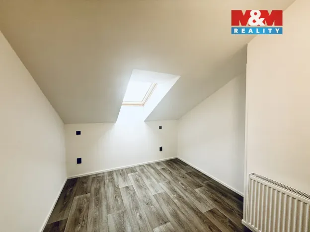Pronájem bytu 2+kk, Králova Lhota, 40 m2