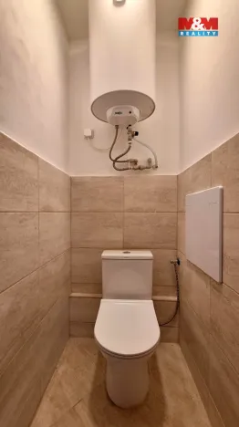 Pronájem bytu 1+1, Týniště nad Orlicí, Družstevní, 39 m2