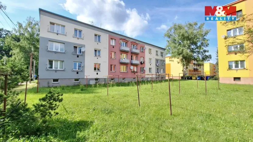 Pronájem bytu 1+1, Týniště nad Orlicí, Družstevní, 39 m2