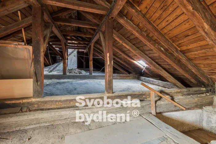 Prodej rodinného domu, Kostelec nad Černými lesy - Kostelec nad Černými Lesy, Pražská, 682 m2