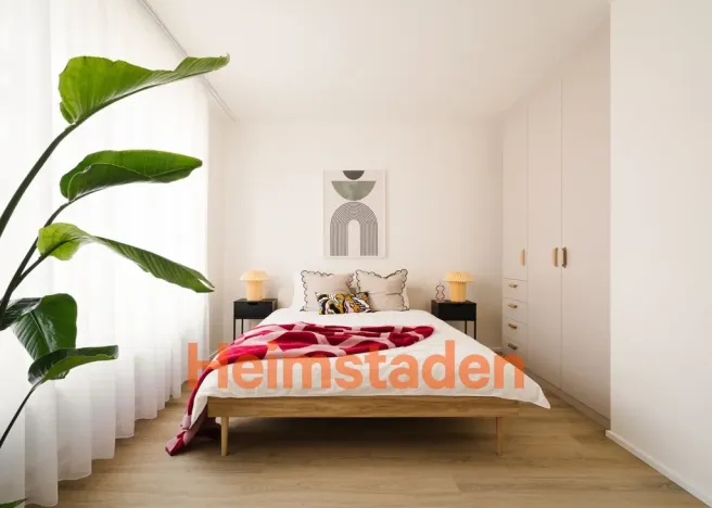 Pronájem bytu 3+kk, Praha - Holešovice, U Pergamenky, 83 m2