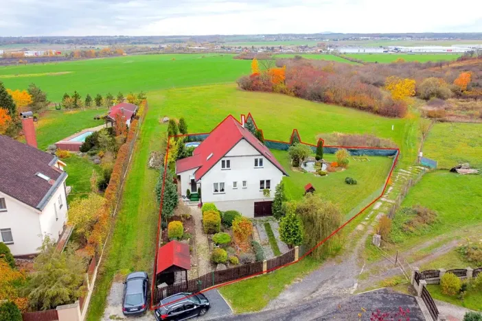 Prodej rodinného domu, Nepřevázka, 1091 m2