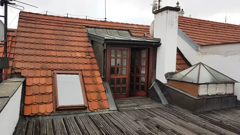 Pronájem kanceláře, Plzeň, Pražská, 162 m2