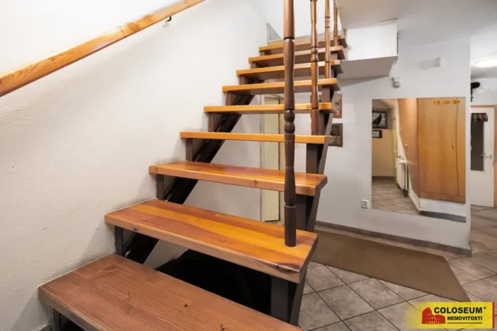 Prodej zemědělské usedlosti, Kněževes - Jobova Lhota, 175 m2