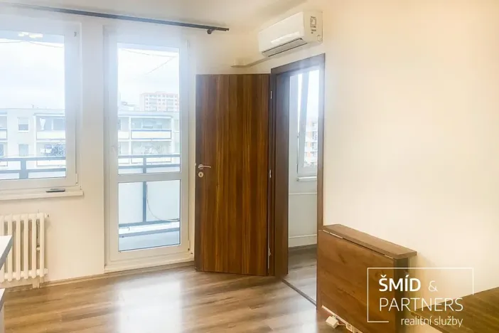 Pronájem bytu 1+1, Praha - Chodov, Bachova, 31 m2