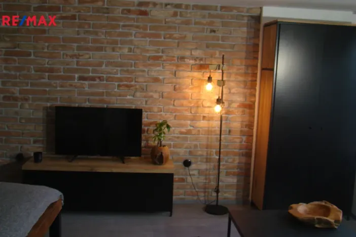 Pronájem bytu 1+kk, Brno - Královo Pole, Boženy Němcové, 25 m2