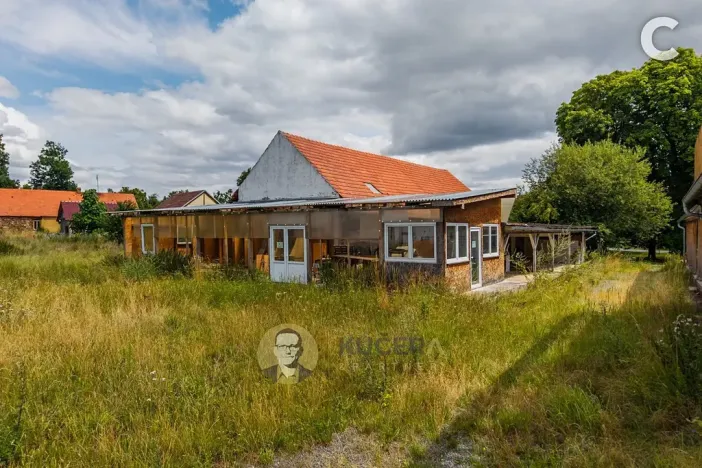 Prodej ubytování, Velká Chmelištná, 550 m2