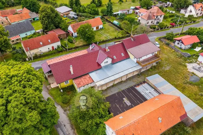 Prodej rodinného domu, Velká Chmelištná, 550 m2