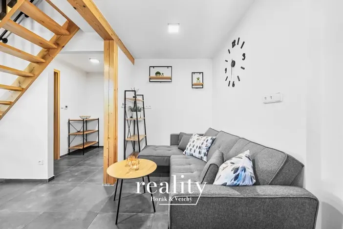 Prodej ubytování, Perná, 205 m2