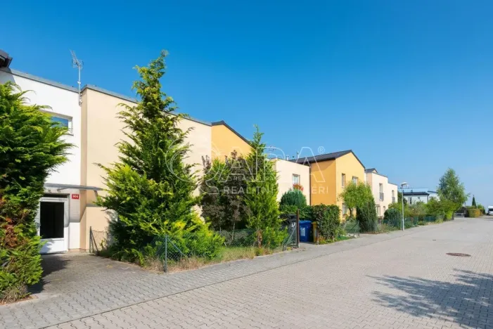 Pronájem bytu 3+kk, Horoměřice, K Vodárně, 75 m2