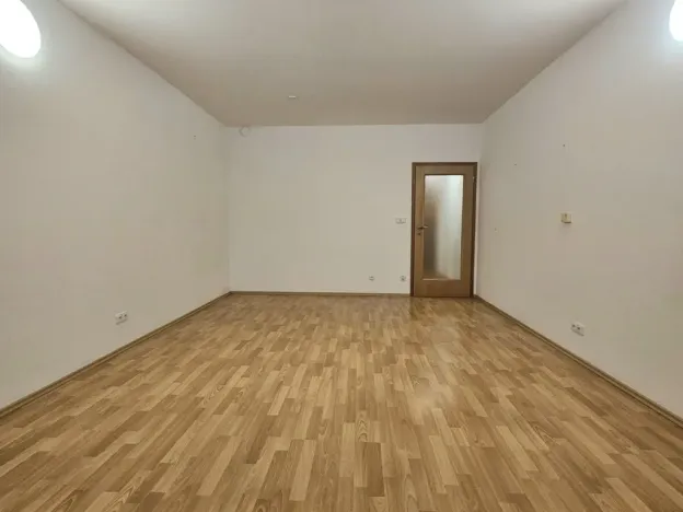 Pronájem bytu 1+kk, Praha - Břevnov, 8. listopadu, 41 m2