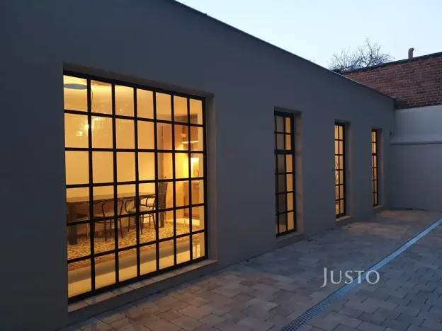 Pronájem bytu 2+kk, Písek, Mírové nám., 30 m2