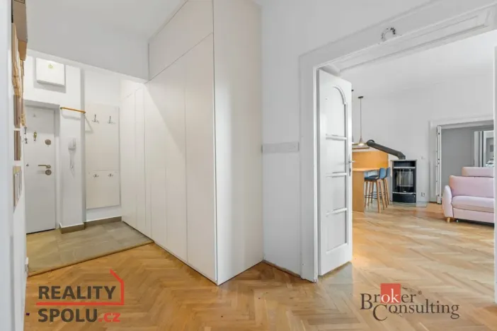 Prodej bytu 3+1, Liberec - Liberec V-Kristiánov, Husova, 90 m2