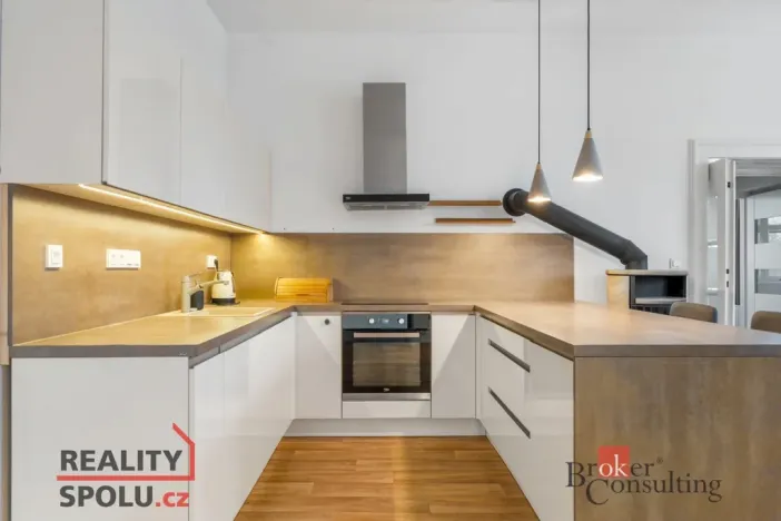 Prodej bytu 3+kk, Liberec - Liberec V-Kristiánov, Husova, 90 m2