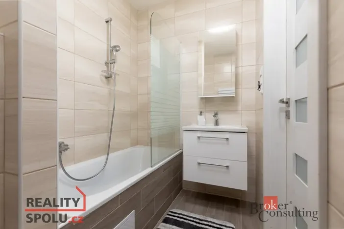 Pronájem bytu 3+1, Vítkov, Budišovská, 56 m2