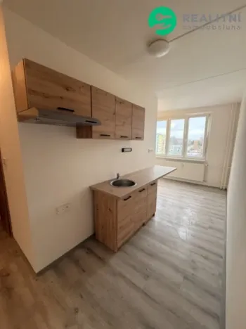 Prodej bytu 2+1, Chomutov, Kamenná, 61 m2