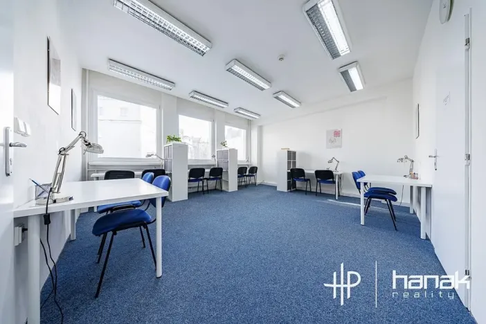 Pronájem kanceláře, Olomouc, Karolíny Světlé, 100 m2