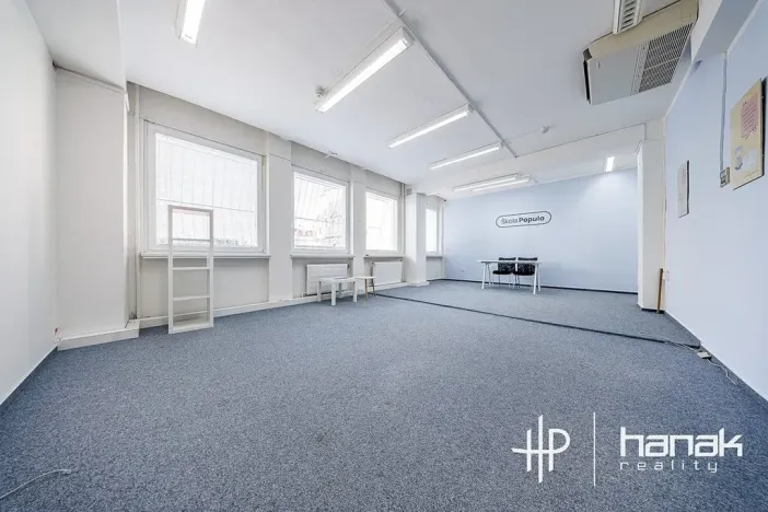 Pronájem kanceláře, Olomouc, Karolíny Světlé, 80 m2