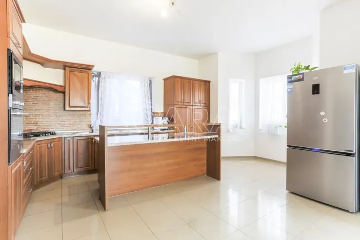 Prodej rodinného domu, Jesenice, Papoušková, 695 m2