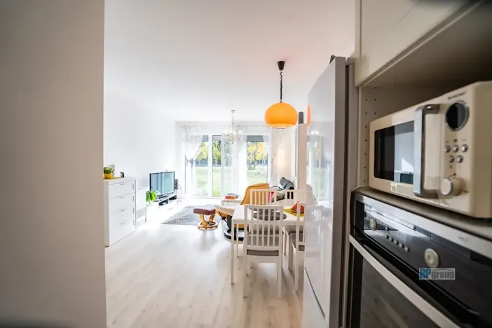 Prodej bytu 2+kk, Unhošť, U Parketárny, 60 m2