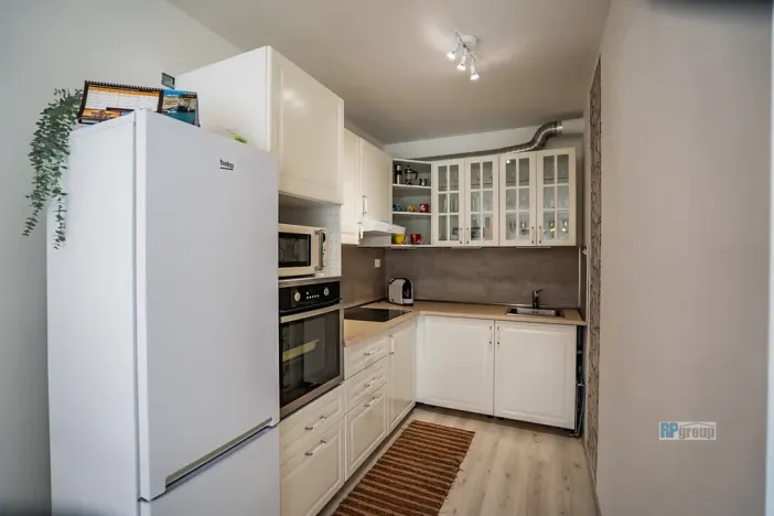 Prodej bytu 2+kk, Unhošť, U Parketárny, 60 m2