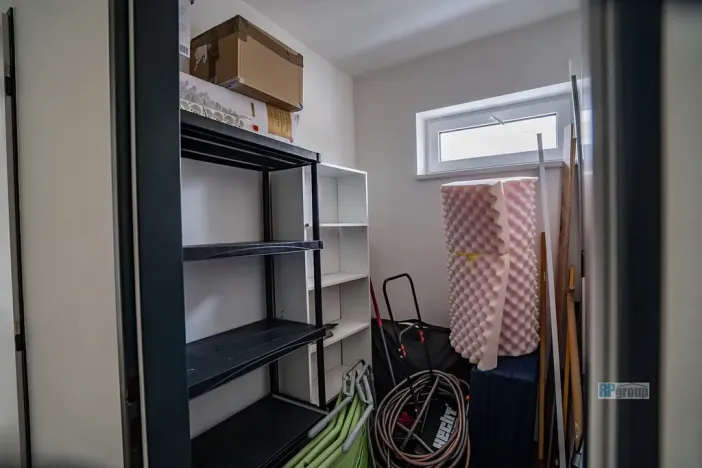 Prodej bytu 2+kk, Unhošť, U Parketárny, 60 m2