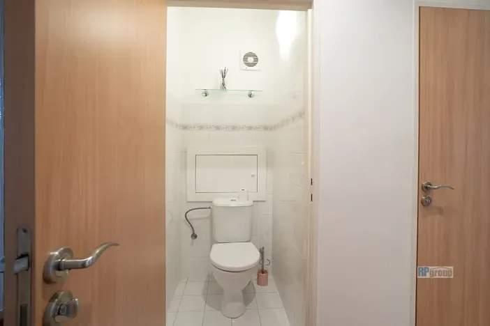 Pronájem bytu 4+1, Praha - Háje, Hviezdoslavova, 74 m2