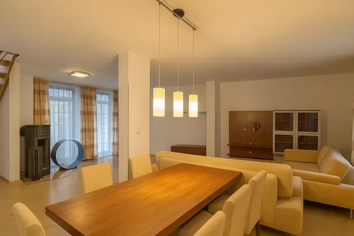 Pronájem bytu 3+kk, Praha, 121 m2