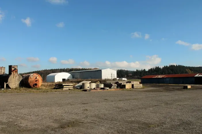 Pronájem výrobních prostor, Kynšperk nad Ohří, 1180 m2