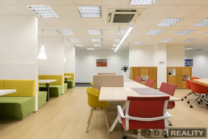 Pronájem kanceláře, Praha - Holešovice, Dělnická, 30 m2
