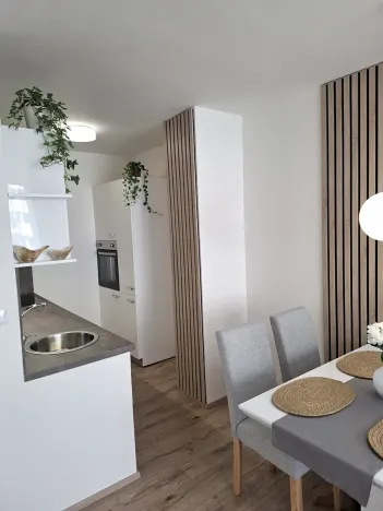 Pronájem bytu 2+kk, Praha - Chodov, Hněvkovského, 42 m2