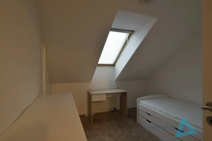 Pronájem bytu 4+kk, Nová Paka, P. Bezruče, 87 m2