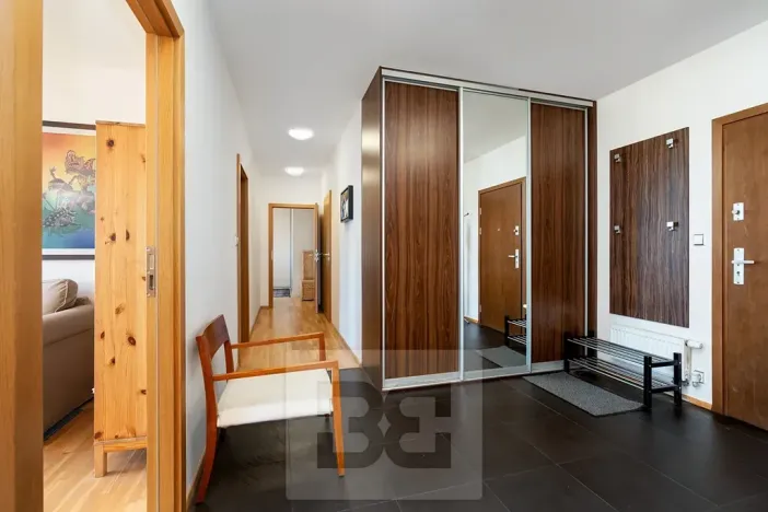 Prodej bytu 6+kk a větší, Průhonice, Uhříněveská, 264 m2