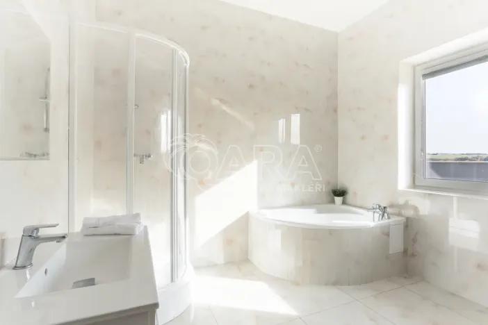 Prodej rodinného domu, Jesenice, Papoušková, 347 m2