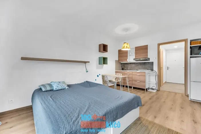 Pronájem bytu 1+kk, Praha - Třebonice, K metru, 32 m2