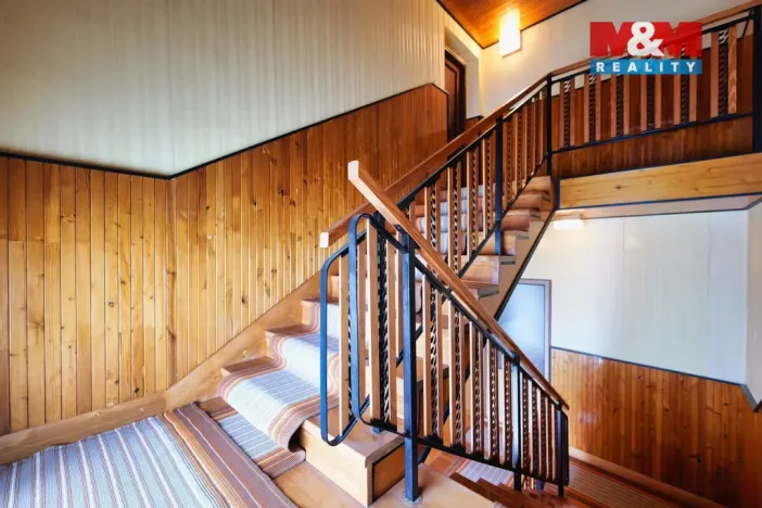 Prodej rodinného domu, Otinoves, 183 m2